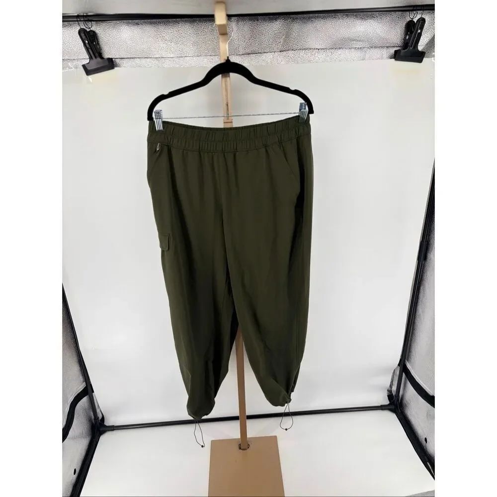 Athleta Olive Green Cargo Jogger Pants Elastic Waist Medium